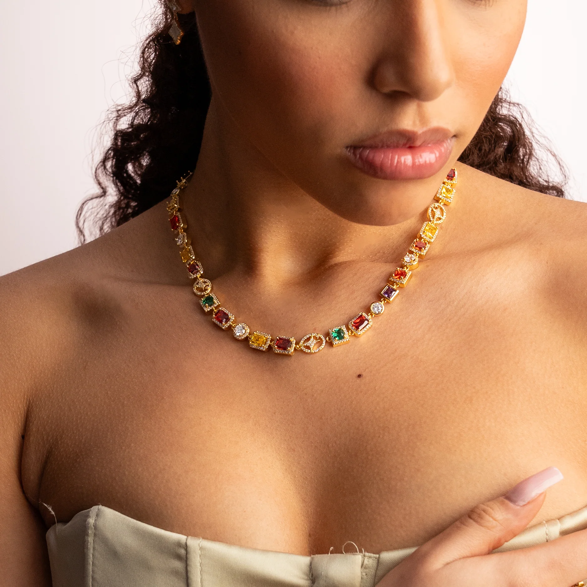 Chaîne Multi Gemstone 8 mm Dorée - Image 4